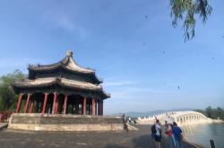 从北京科技馆到颐和园的交通指南
