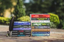 探索生活的智慧，猜谜语的乐趣与生活启示