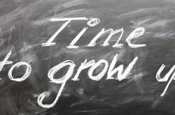 探索趣事写作，捕捉生活中的幽默与智慧