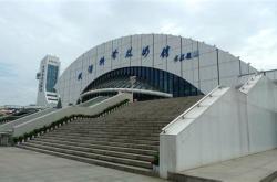 武汉科技馆从哪个地铁口出