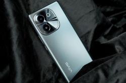 轻薄炫彩长续航之选 vivo Y53s图赏