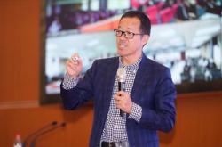 俞敏洪：我和董宇辉是忘年交，没有任何隔阂