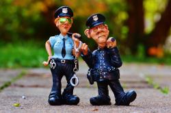 北京警方抓获一长城刻字游客