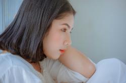 女子买两套法拍房，物业拒绝办入住