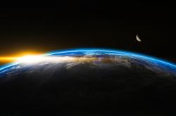 太阳耀斑爆发，16日17日可能影响地球