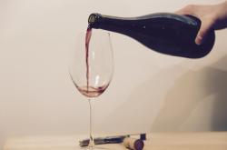 探讨啤酒瓶尺寸，品种、文化与你的饮酒体验