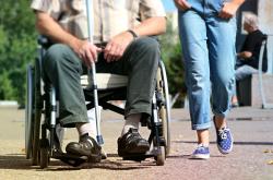 不实报道，医院病人及家属多人跳楼
