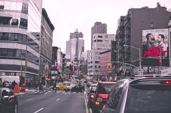 街头比武，交警与司机之间的考验