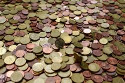 揭秘黄金的重量秘密，一盎司究竟等几克？深度解析货币与实物价值的换算