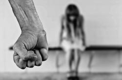 女子称几天没去新房，家被拆了