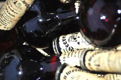 探秘山东葡萄酒的瑰宝——烟台凯斯特酒庄，醇厚历史与现代魅力的完美融合