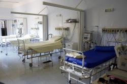 纽约儿童健康警报，70%染不明综合征，ICU床位紧张