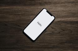 iPhone17 Air，苹果首款无端口手机，未来科技的里程碑