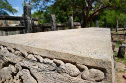 清明时节雨纷纷，高速免费行路忙 2021年清明节放假安排与高速免费政策解析