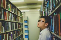 机智的医生生活，第一集—急诊室的不眠夜