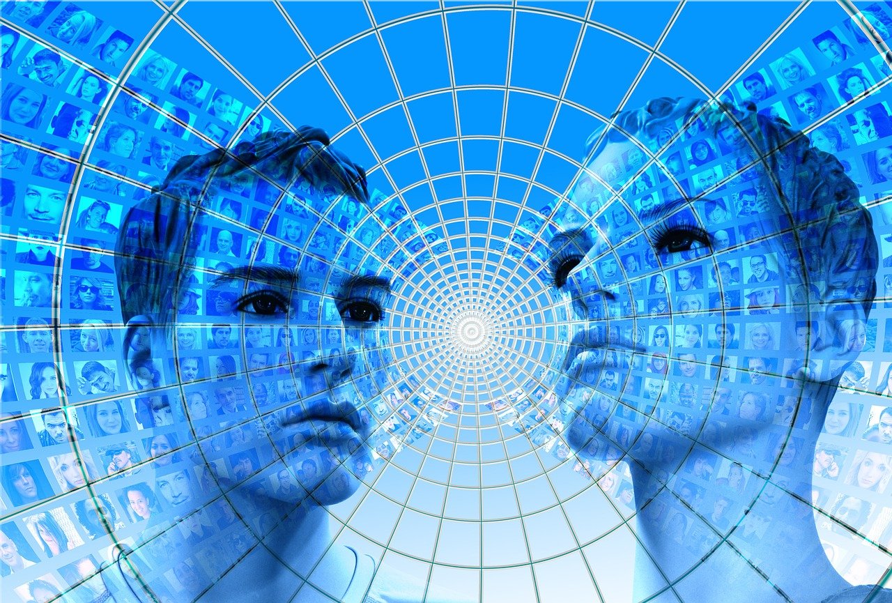 揭秘人人网，从校园社交到数字记忆的旅程